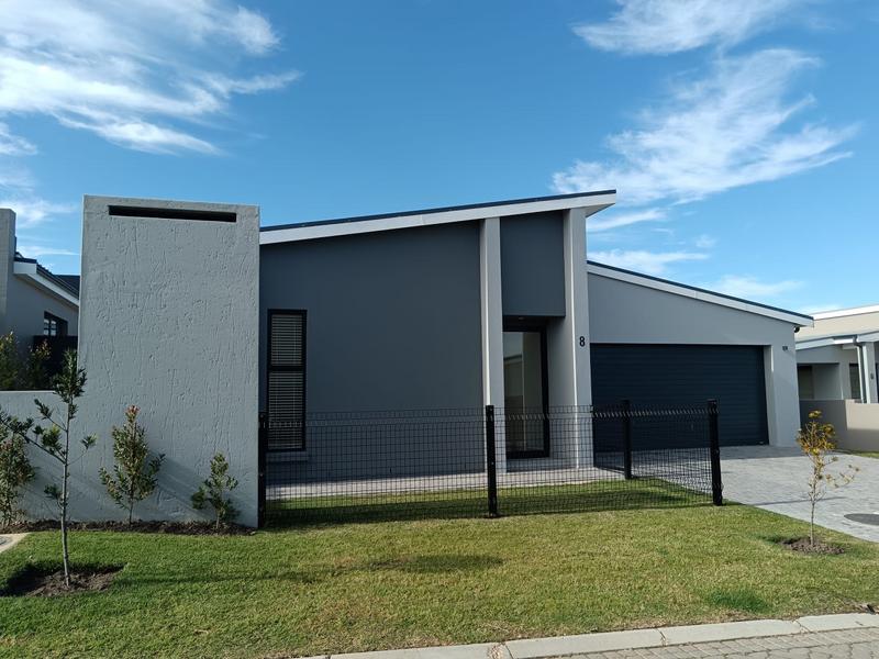 3 Bedroom Property for Sale in Kraaibosch Park Western Cape